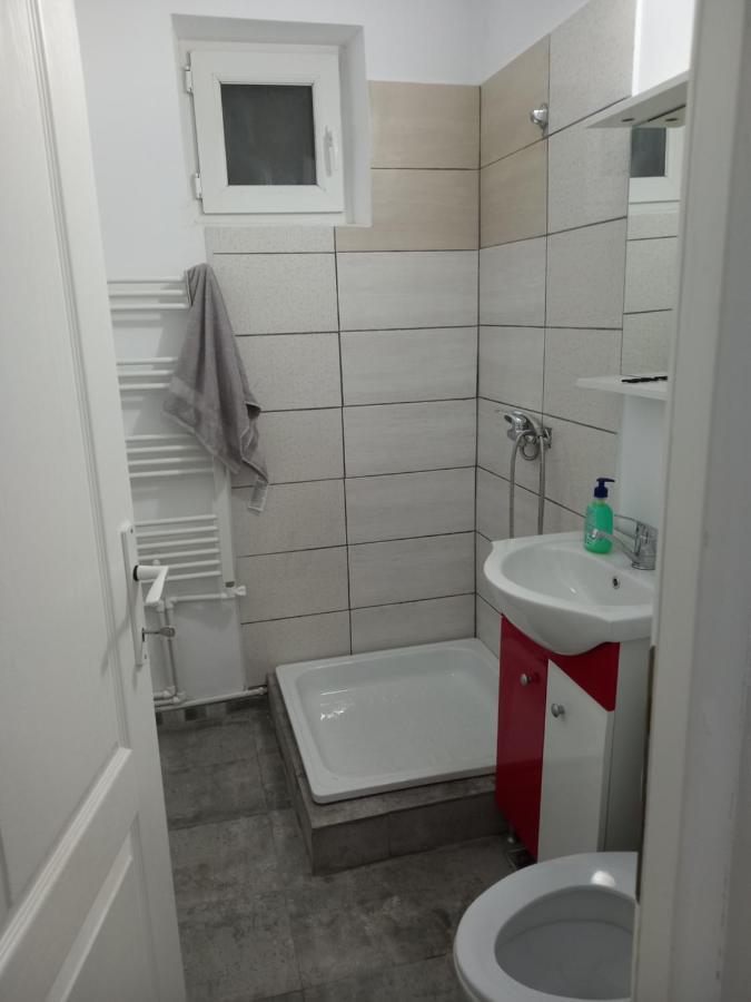 Pascani Noul Centru Zewnętrze zdjęcie